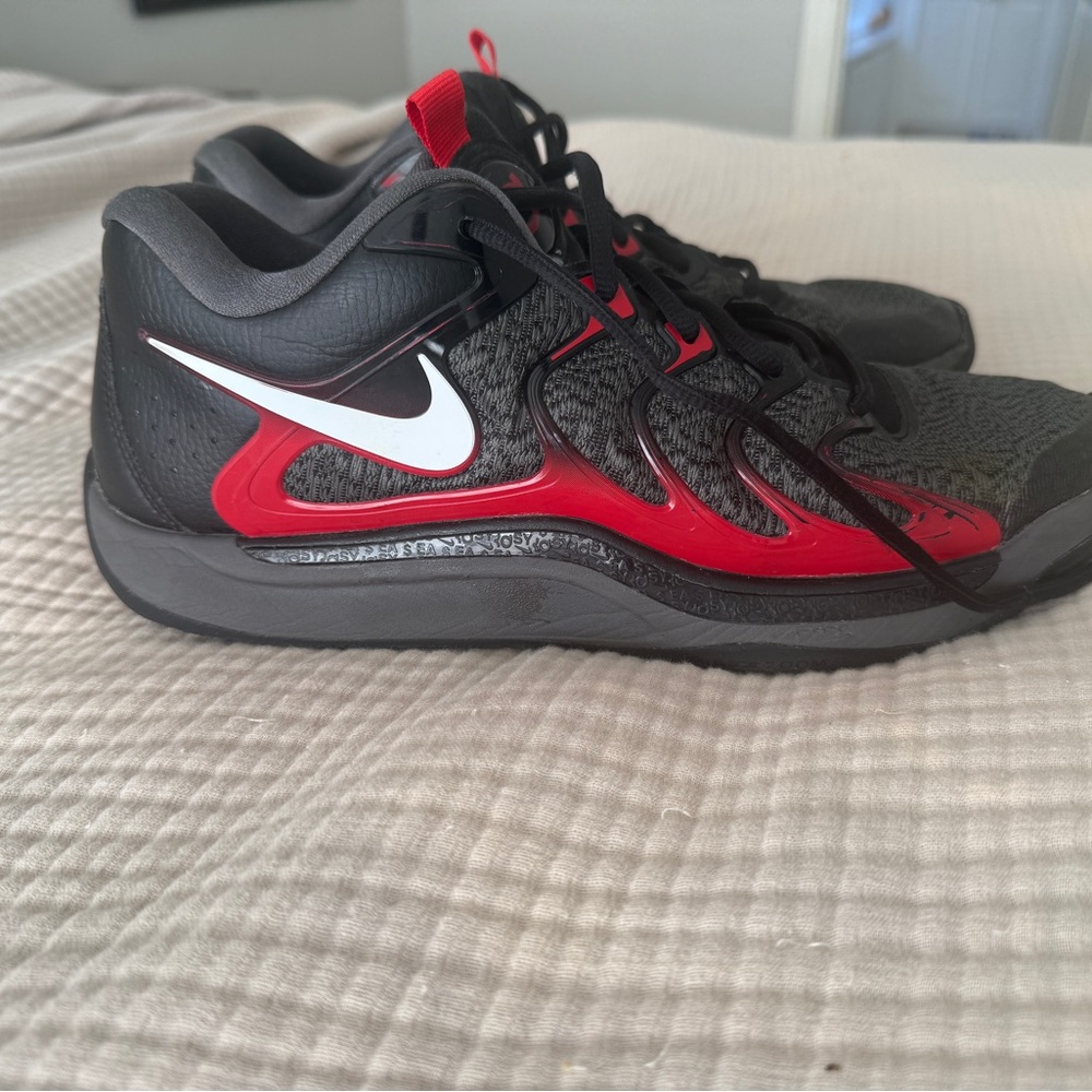 Nike KD17 Black and Red Basketball Shoes